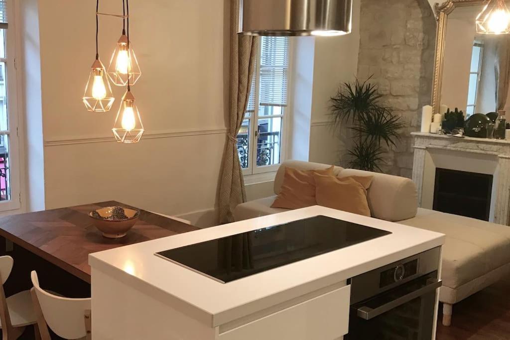 Center Of Paris - Gare Est / Nord Apartment Bagian luar foto