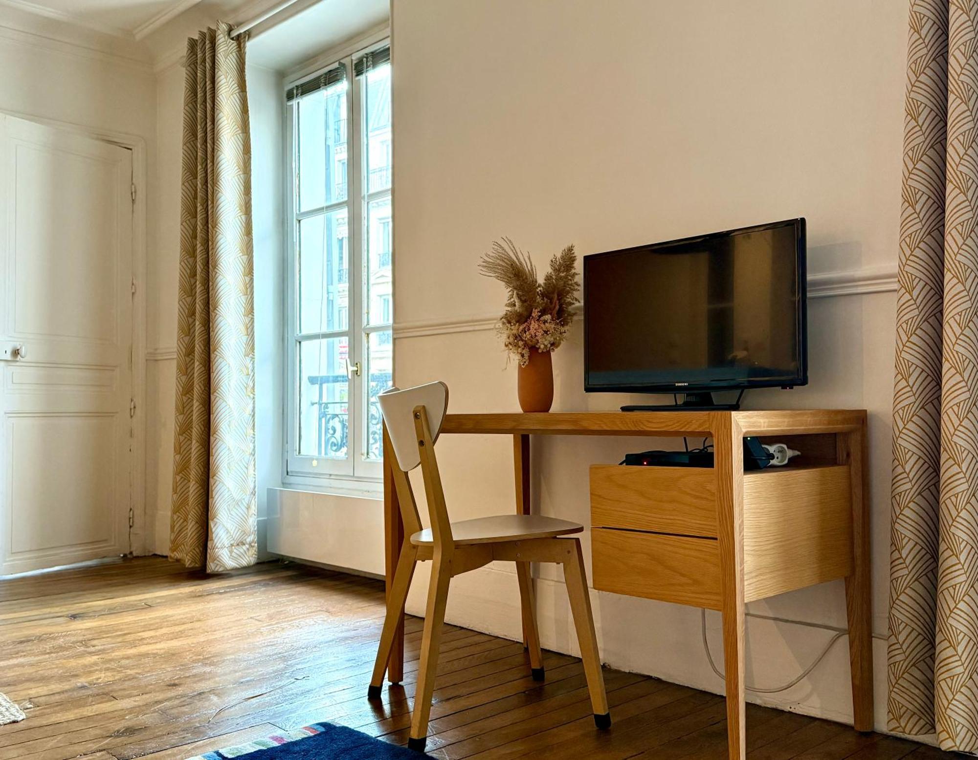 Center Of Paris - Gare Est / Nord Apartment Bagian luar foto